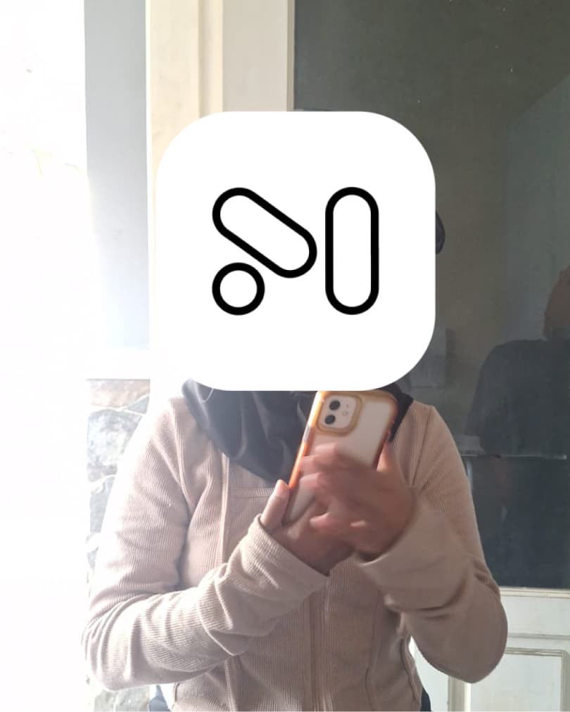 Pelanggan Menyewa™ bersama unit iPhone yang disewa (10)